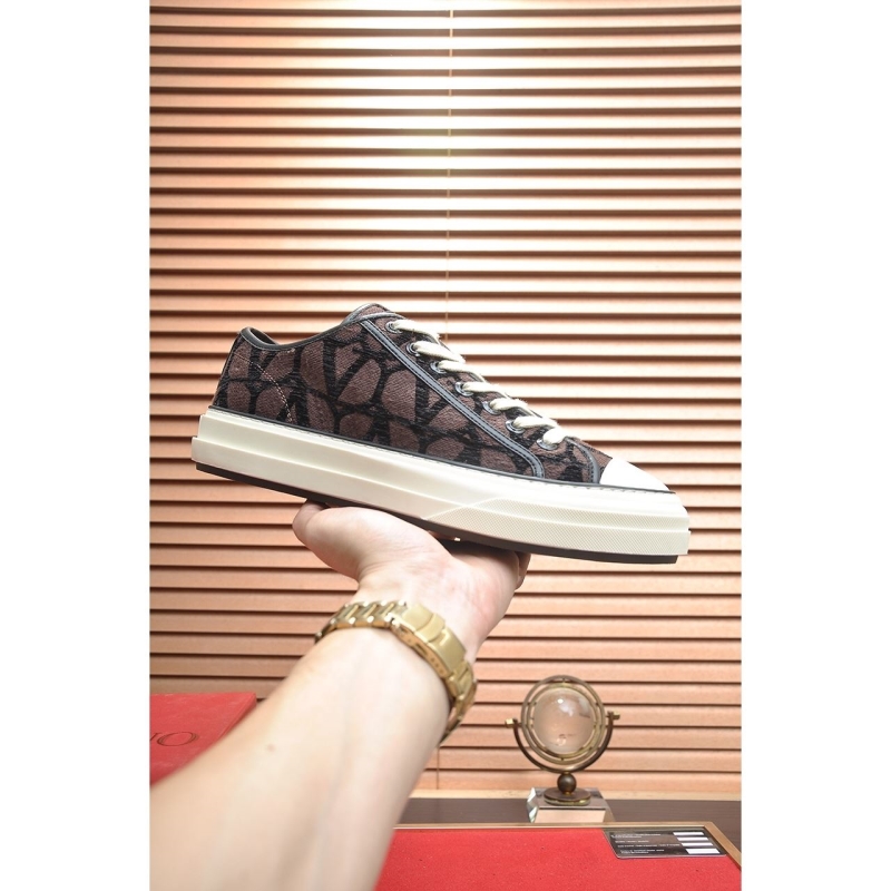 Valentino Sneakers